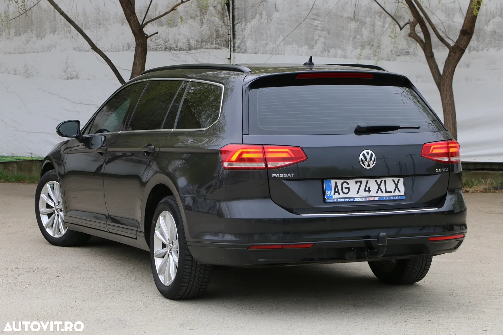Volkswagen Passat Variant 2.0 TDI DSG Comfortline - 3