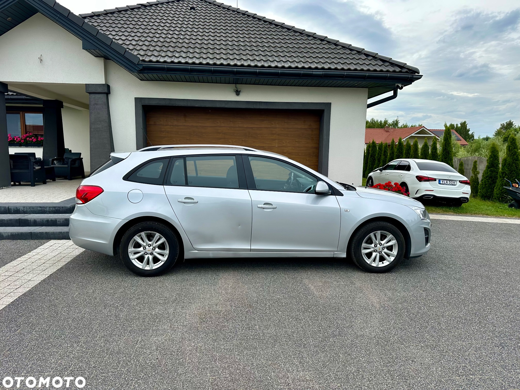Chevrolet Cruze Station Wagon 1.6 LS+ - 5
