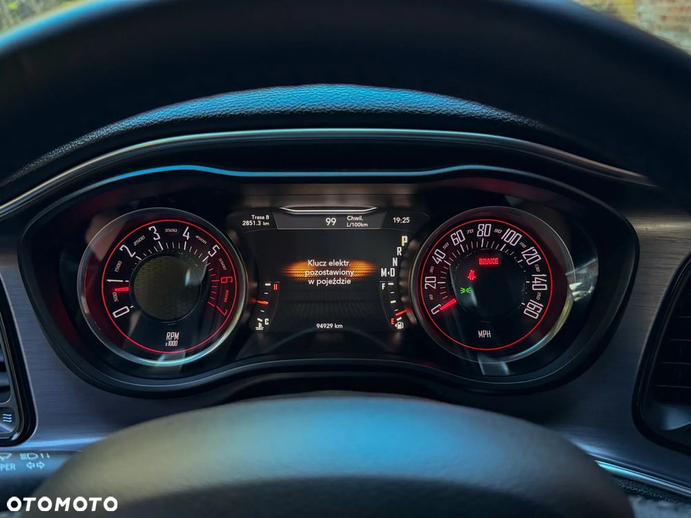 Dodge Challenger Automatik R/T Plus Shaker - 32