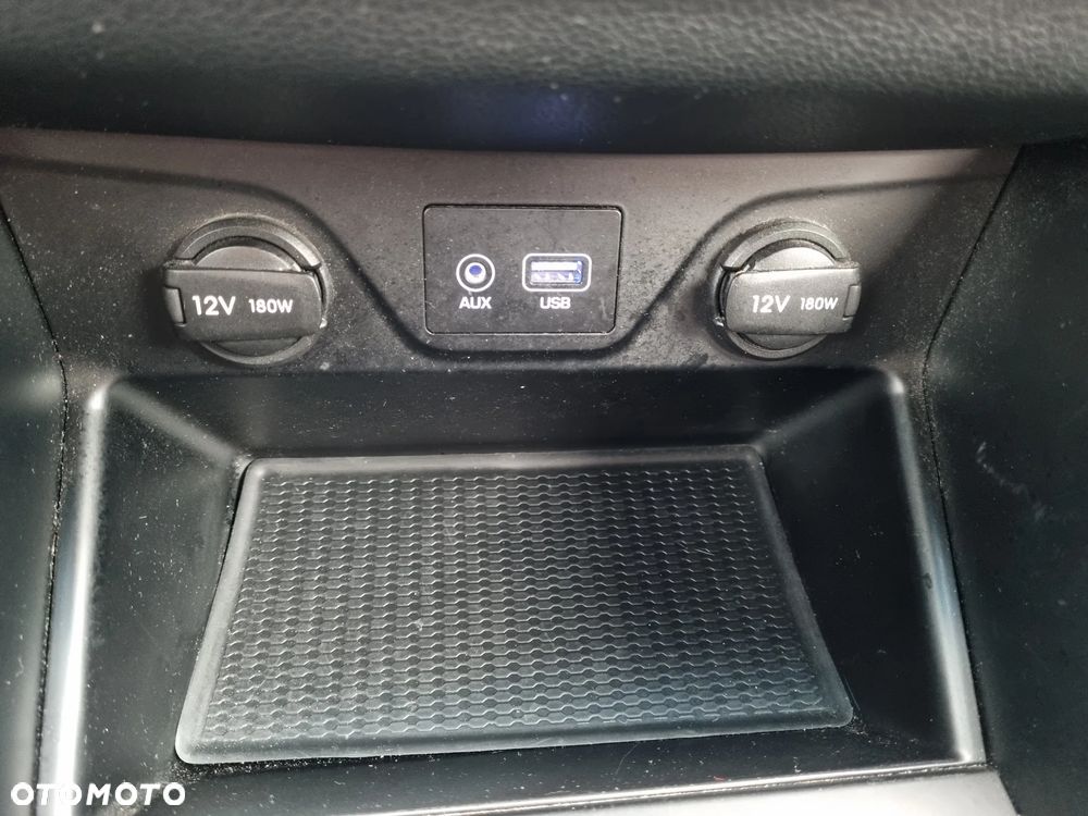 Hyundai Tucson 1.6 GDI BlueDrive Comfort 2WD - 16