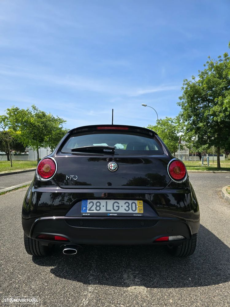 Alfa Romeo MiTo - 11