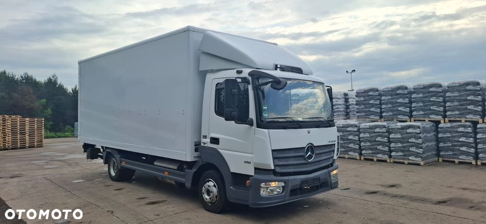 Mercedes-Benz Atego 818 - 1