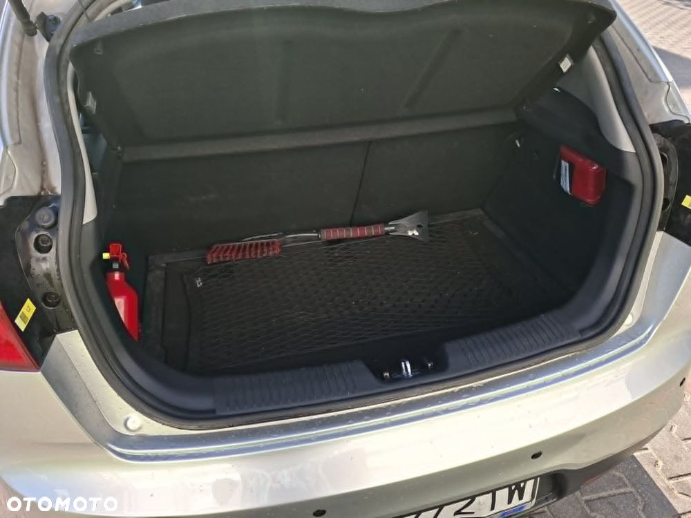 Kia Rio 1.2 XL - 6