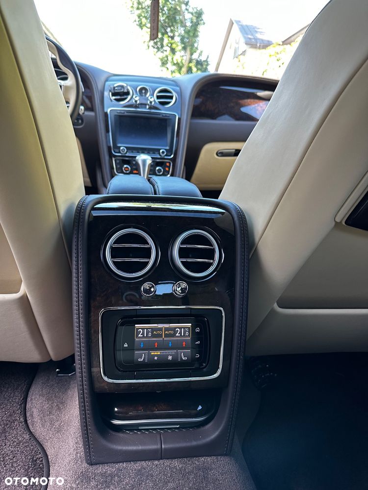 Bentley Flying Spur W12 - 19