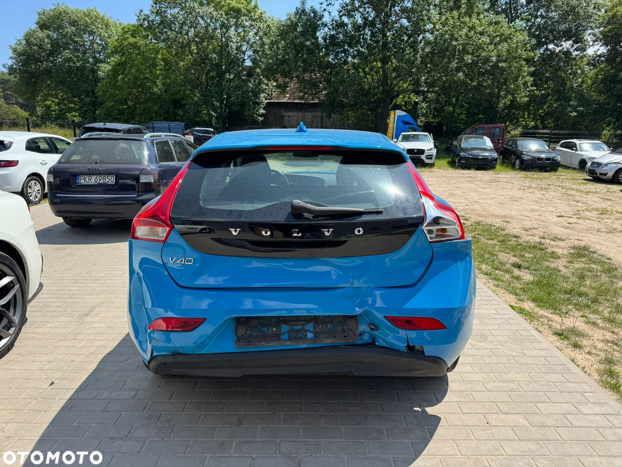 Volvo V40 D2 - 15