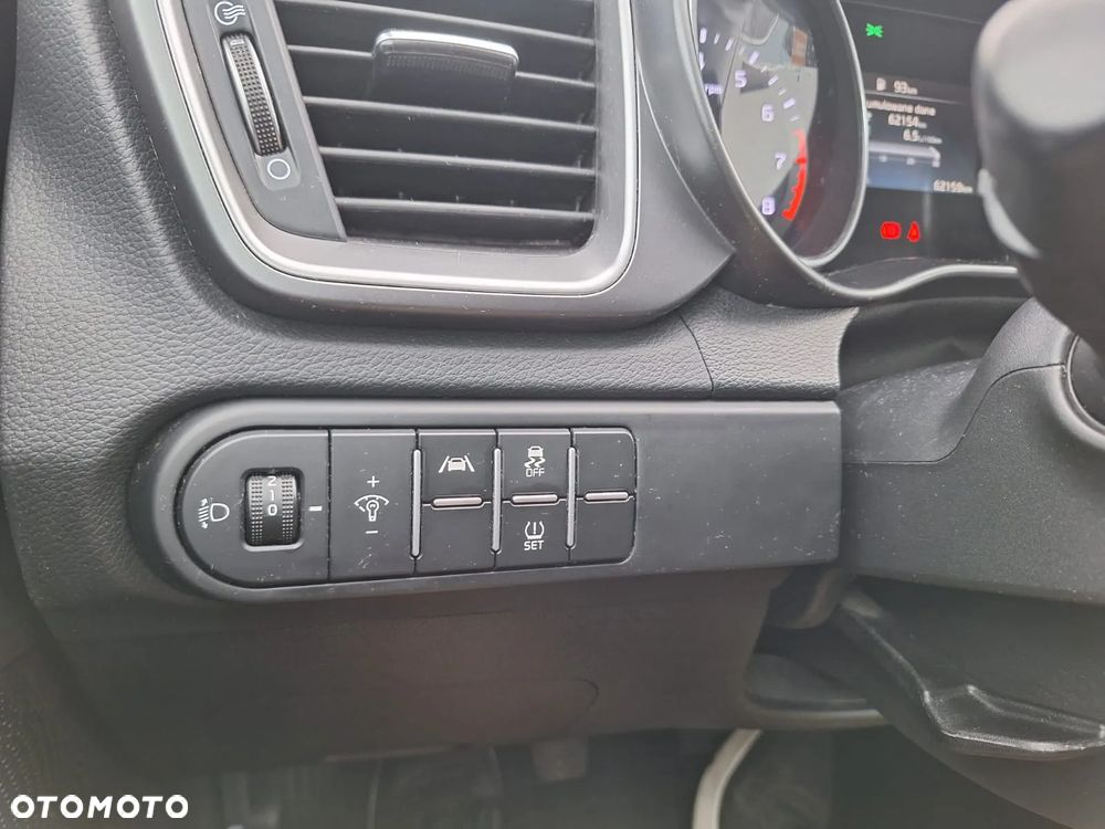 Kia Ceed 1.5 T-GDI M - 18