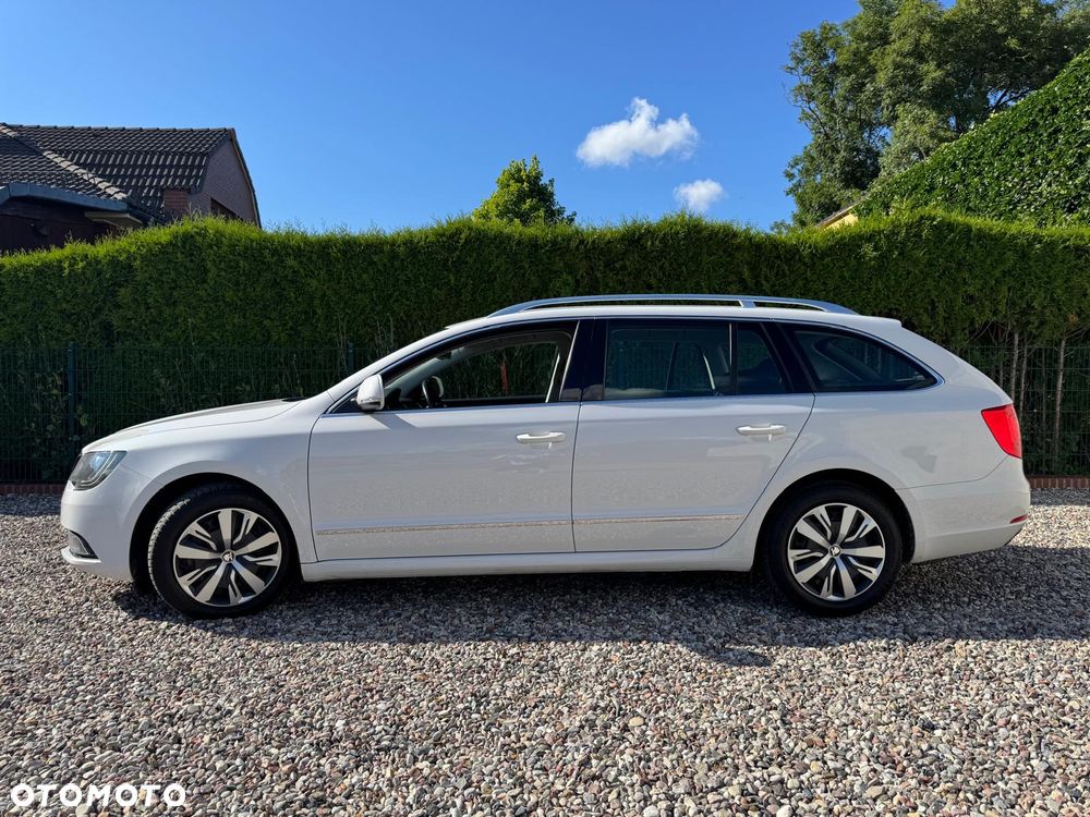 Skoda Superb 1.6 TDI Elegance Greenline - 5