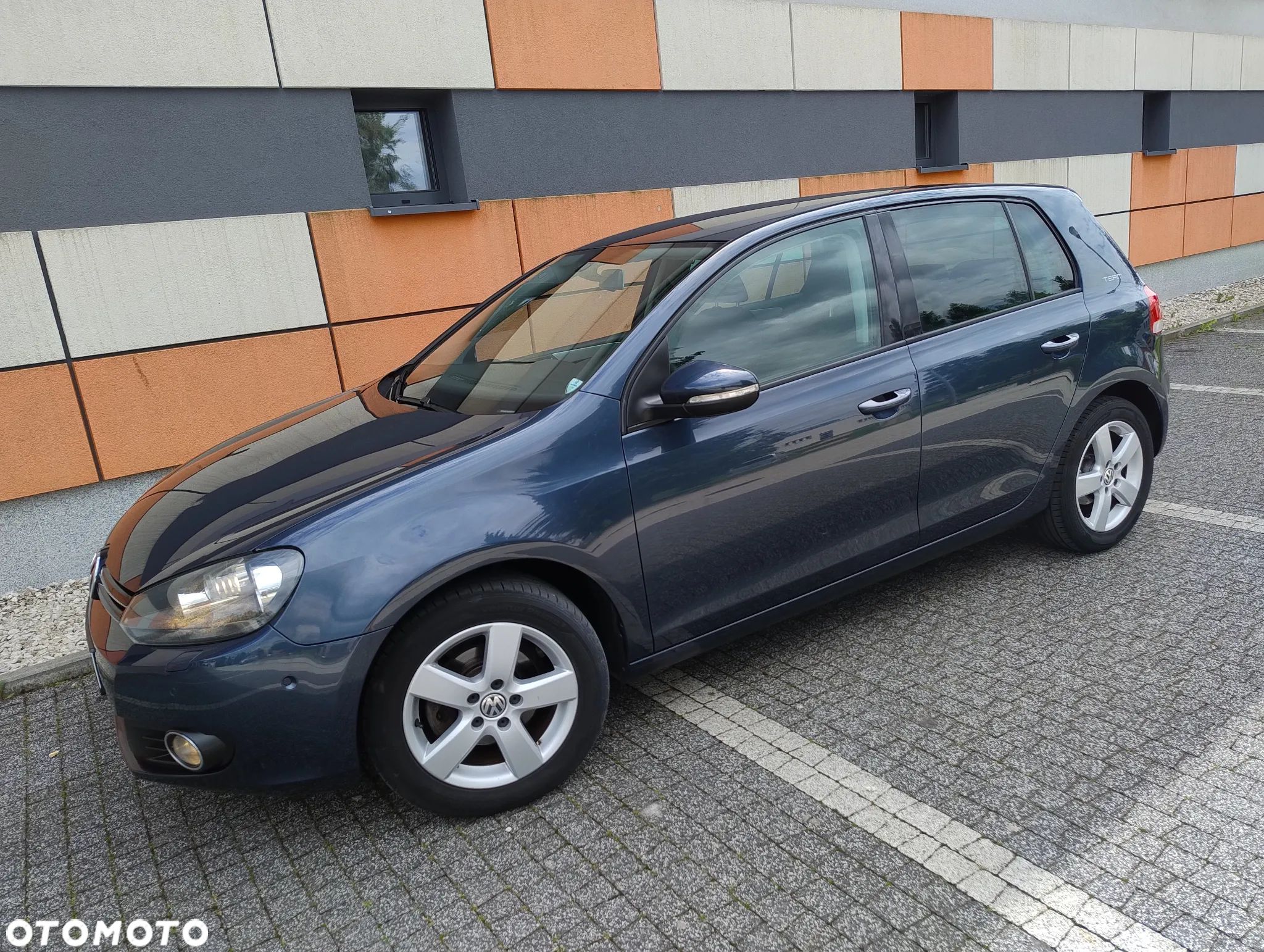 Volkswagen Golf 1.2 TSI Team - 1