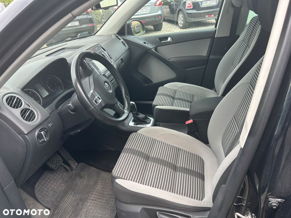 Volkswagen Tiguan 2.0 TDI 4Mot R-Style DSG - 7
