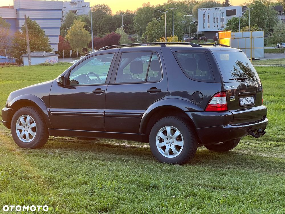 Mercedes-Benz ML - 3