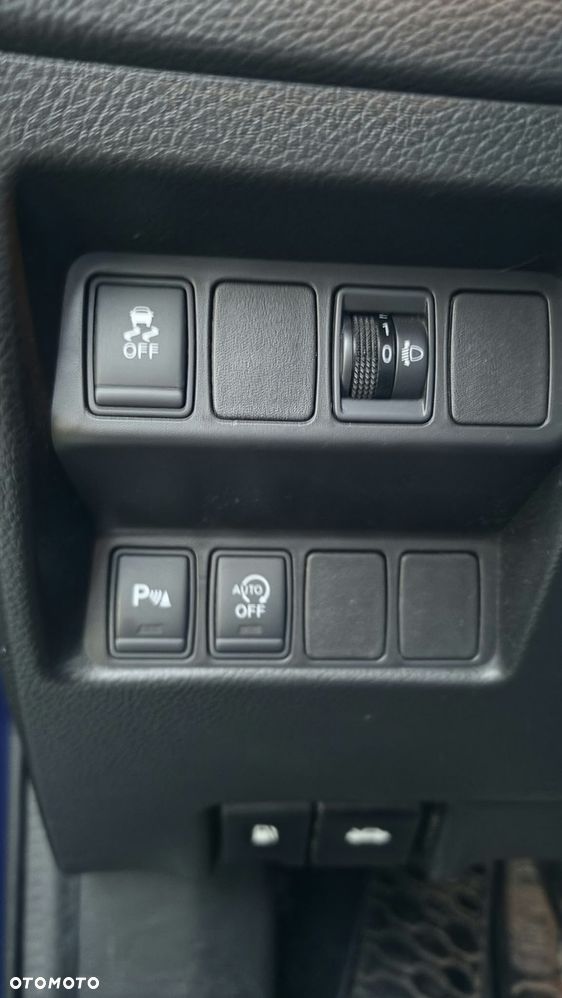 Nissan Qashqai - 10