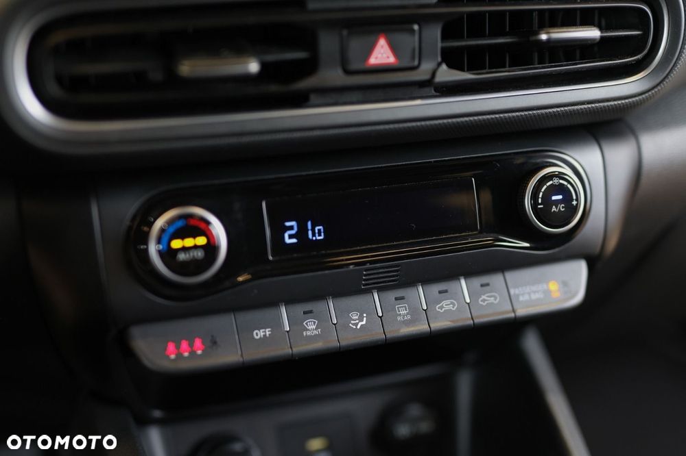 Hyundai Kona - 12