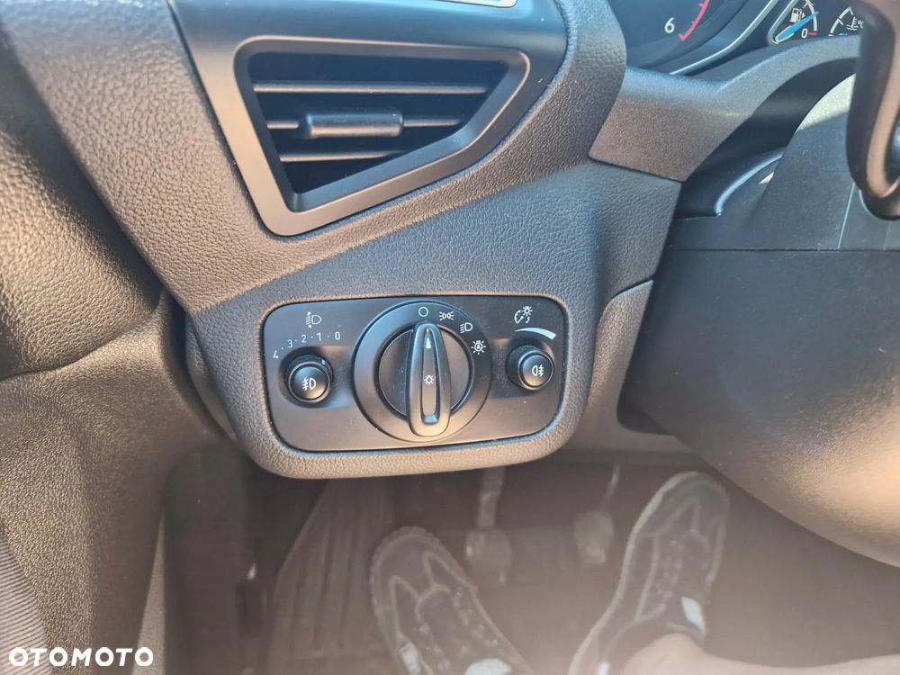 Ford Grand C-MAX 1.5 TDCi Start-Stopp-System Titanium - 19