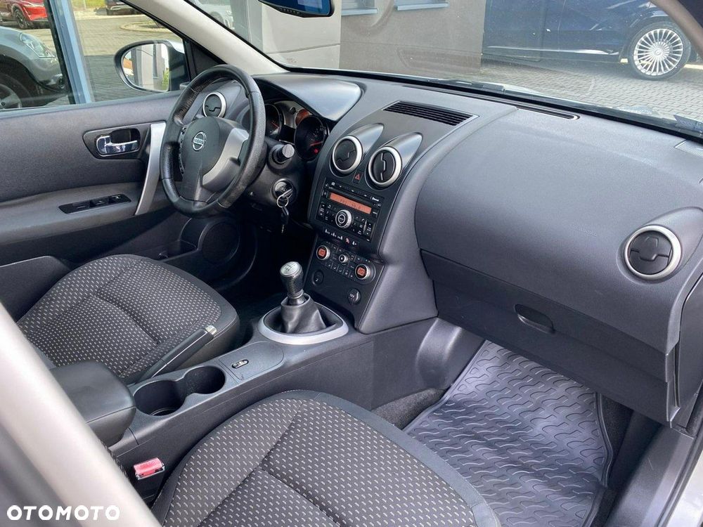 Nissan Qashqai - 13