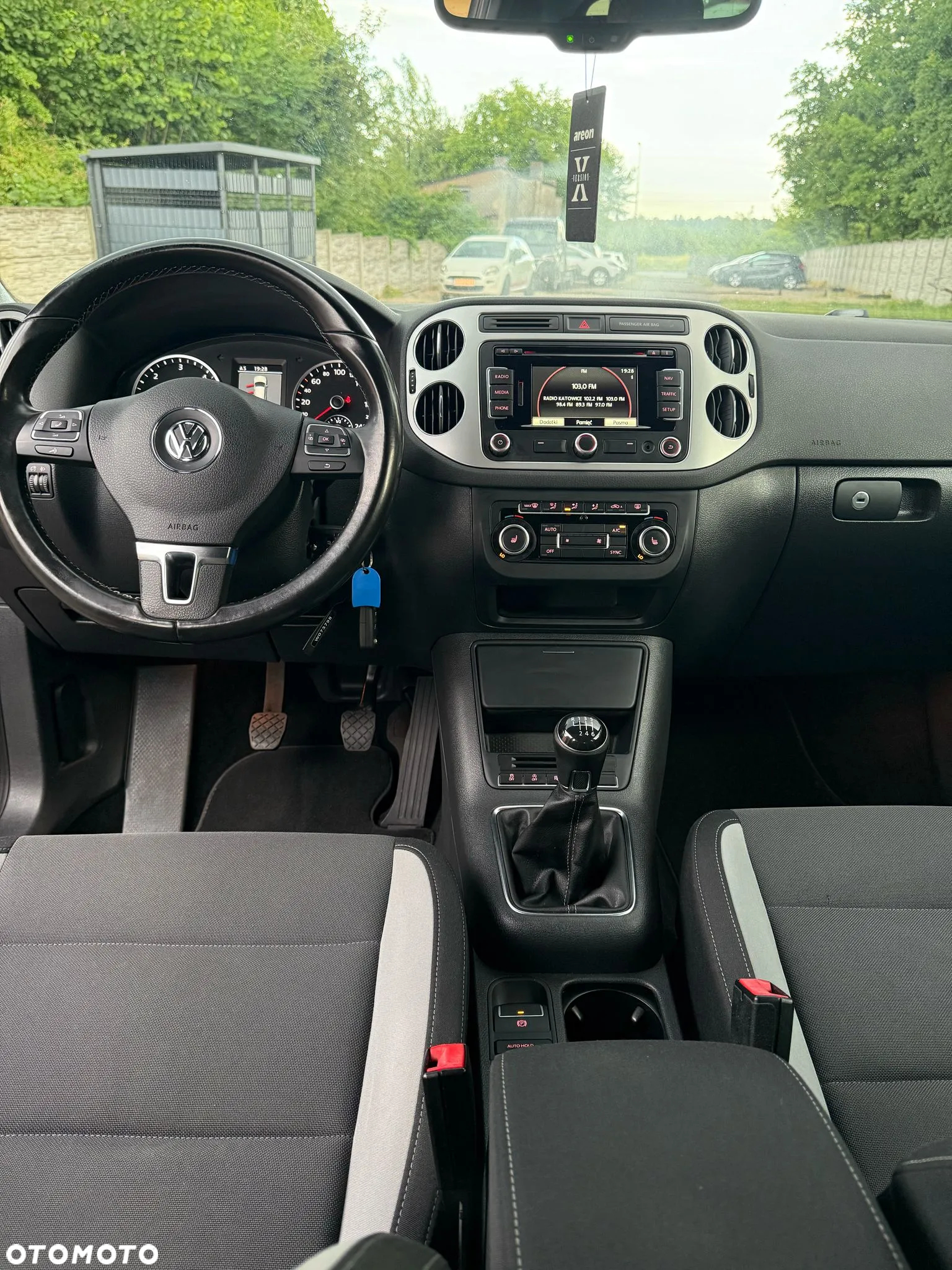 Volkswagen Tiguan 2.0 TDI DPF BlueMotion Technology Life - 15