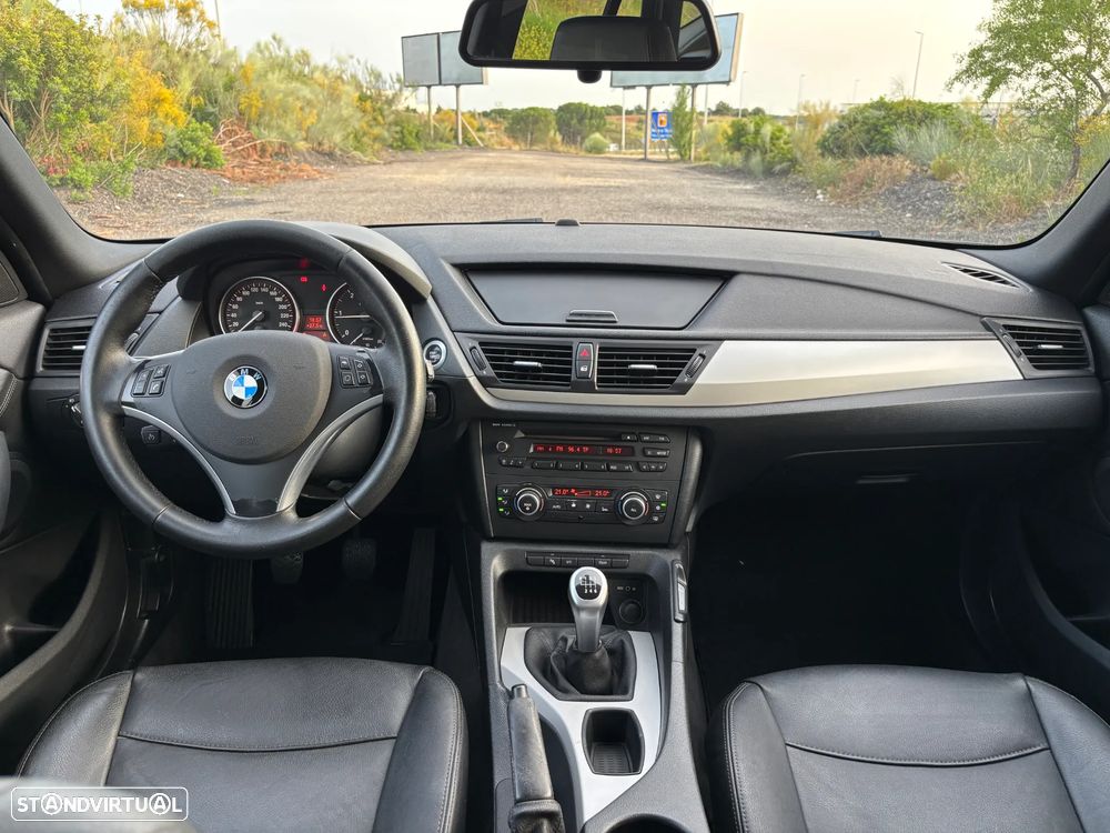 BMW X1 18 d sDrive - 4