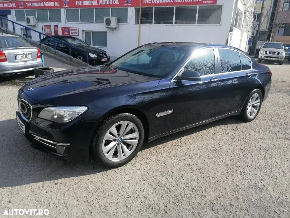 BMW Seria 7 740d xDrive - 3