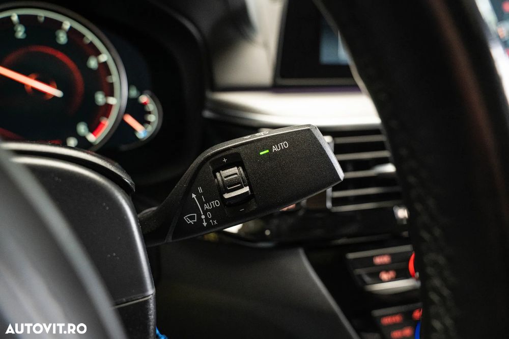 BMW Seria 5 540d xDrive Aut. - 25