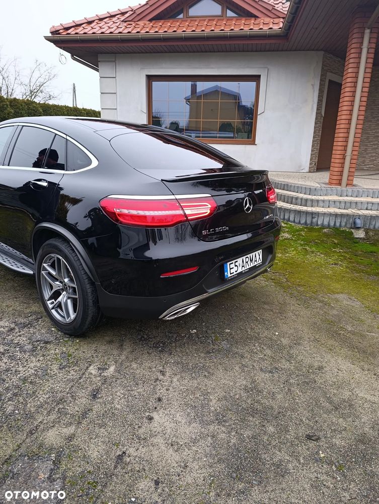 Mercedes-Benz GLC - 14