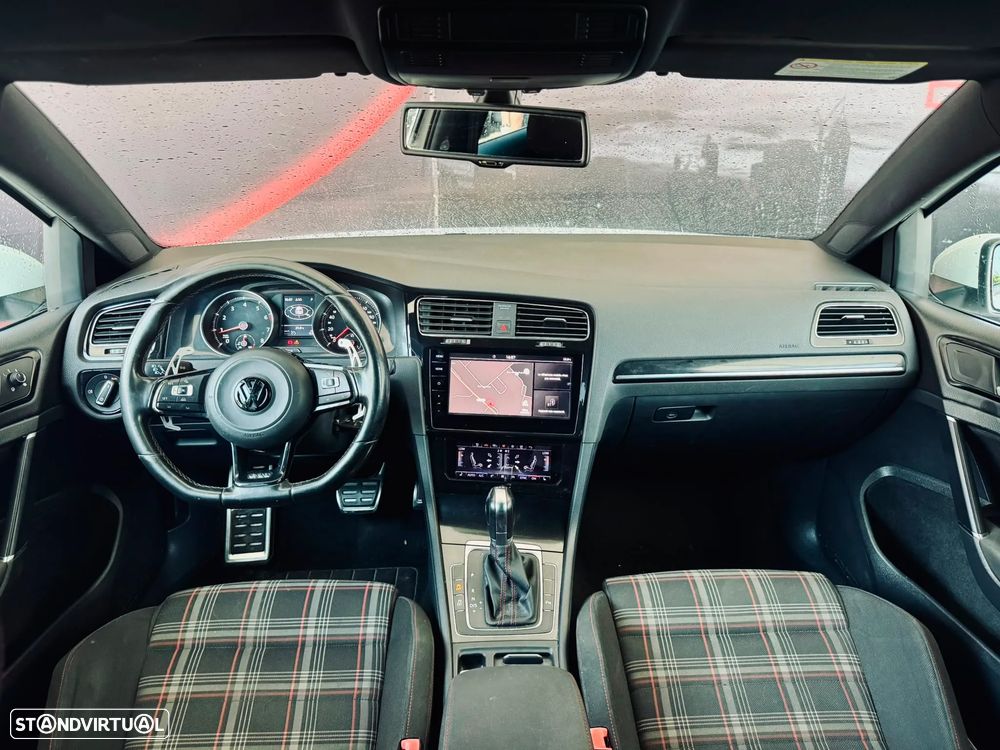 VW Golf 2.0 TSi GTI DSG - 7