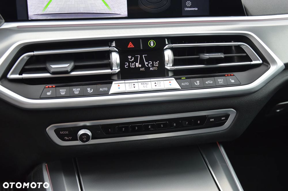 BMW X5 xDrive40i - 23