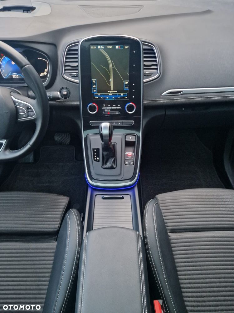 Renault Scenic - 20