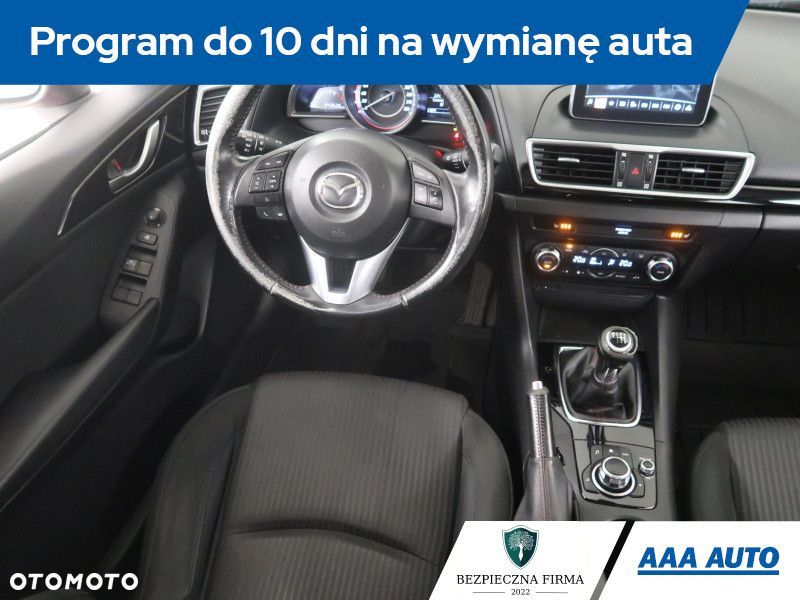 Mazda 3 - 9