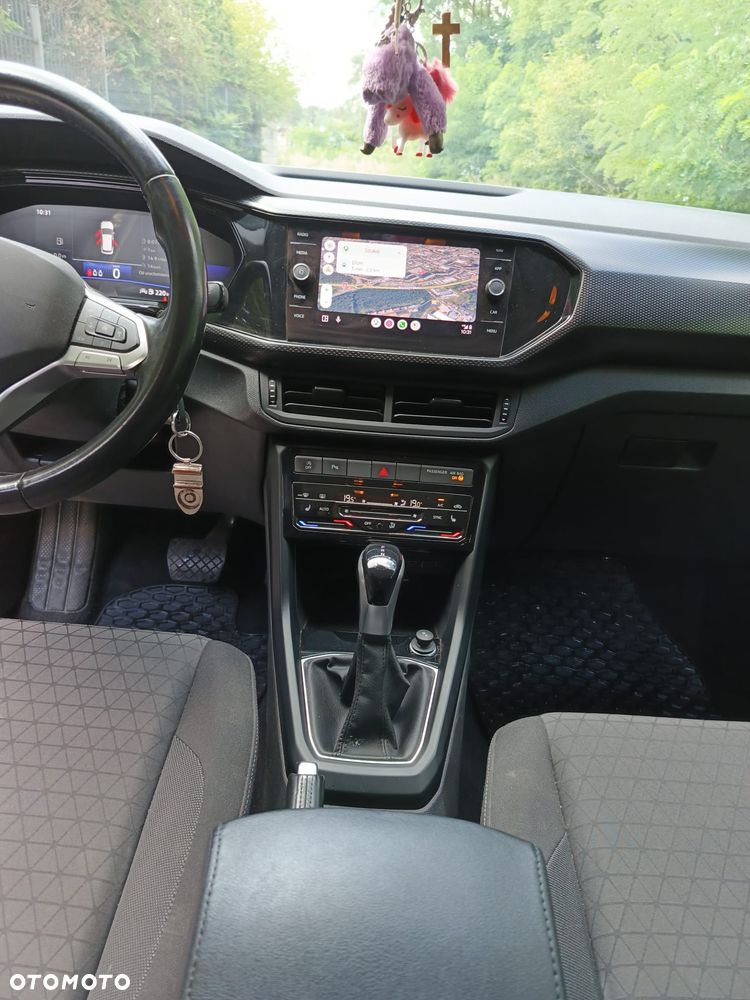 Volkswagen T-Cross - 9