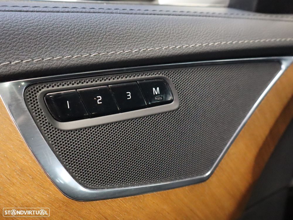 Volvo XC 90 2.0 T8 PHEV Inscription AWD - 11