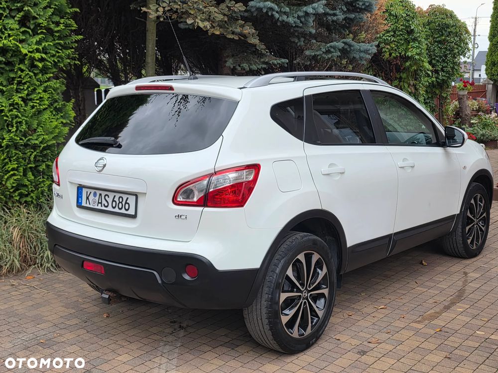Nissan Qashqai 2.0 dCi DPF tekna - 19