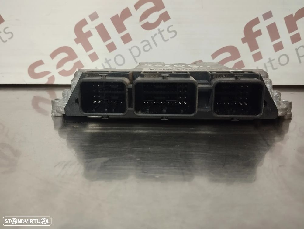 UNIDADE / CENTRALINA DO MOTOR RENAULT TRAFIC / OPEL VIVARO 1.9DCI 0281011530 HOM8200051609 8200391179 - 1