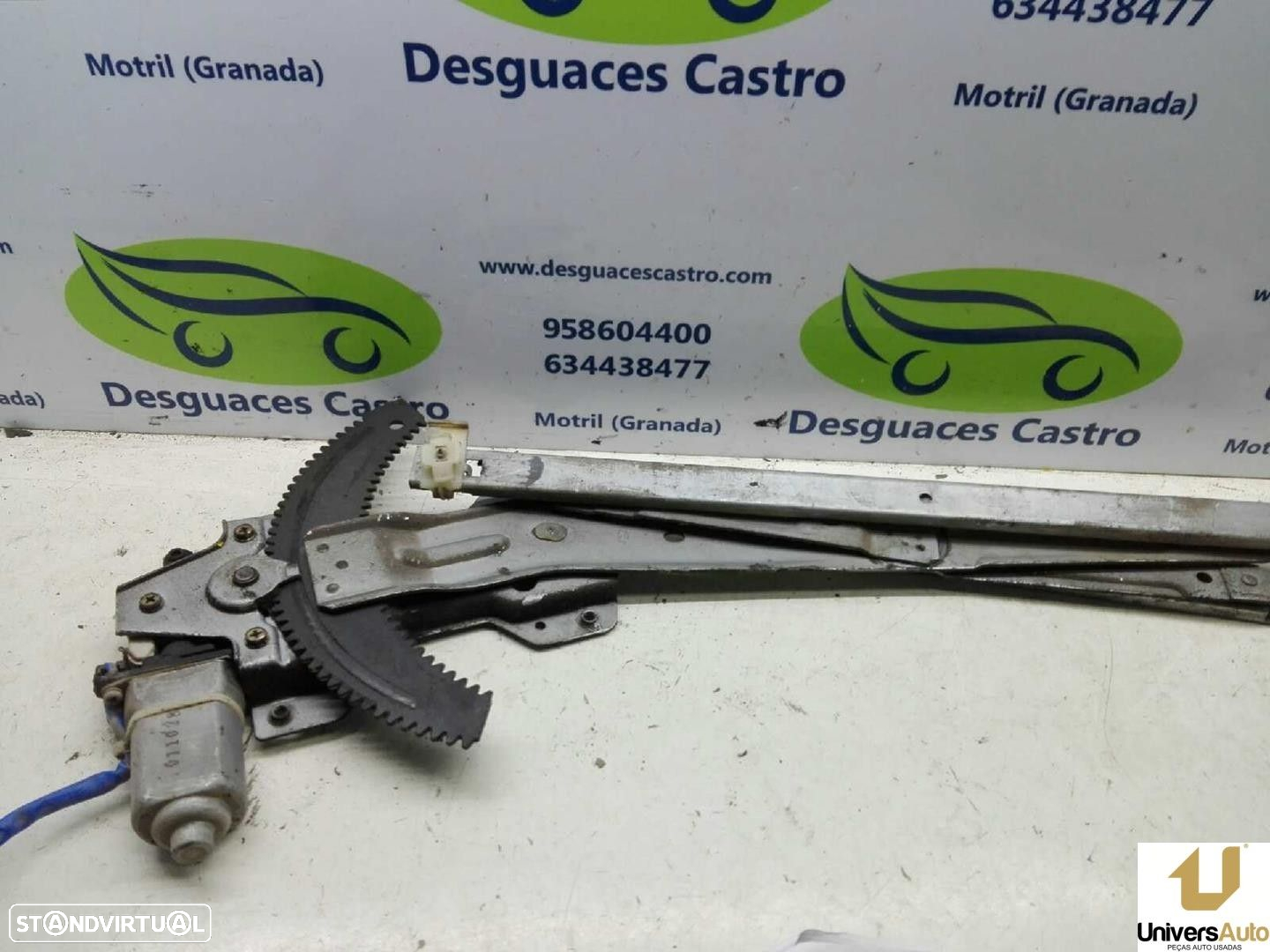 ELEVADOR DE VIDRO FRONTAL DIREITO HYUNDAI MATRIX 2005 -98820-17100 - 2