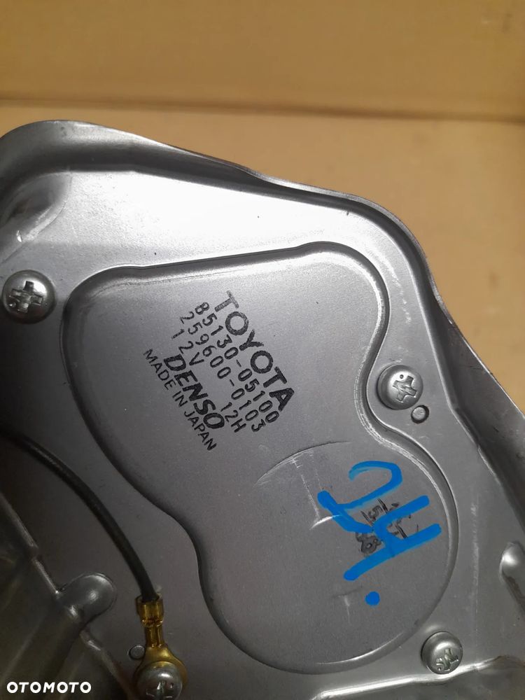 Mechanizm silniczek wycieraczki tył tylnej Toyota Avensis T25 kombi 85130-05100 2529600-0103 - 2