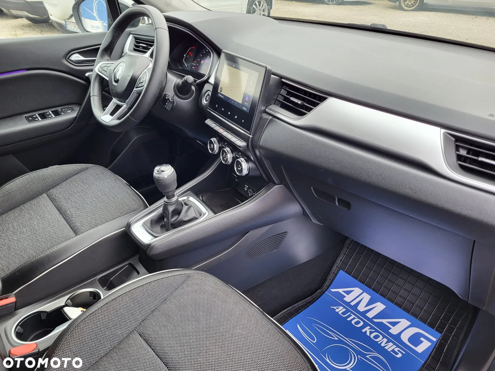 Renault Captur TCe Mild Hybrid 140 GPF EVOLUTION - 16