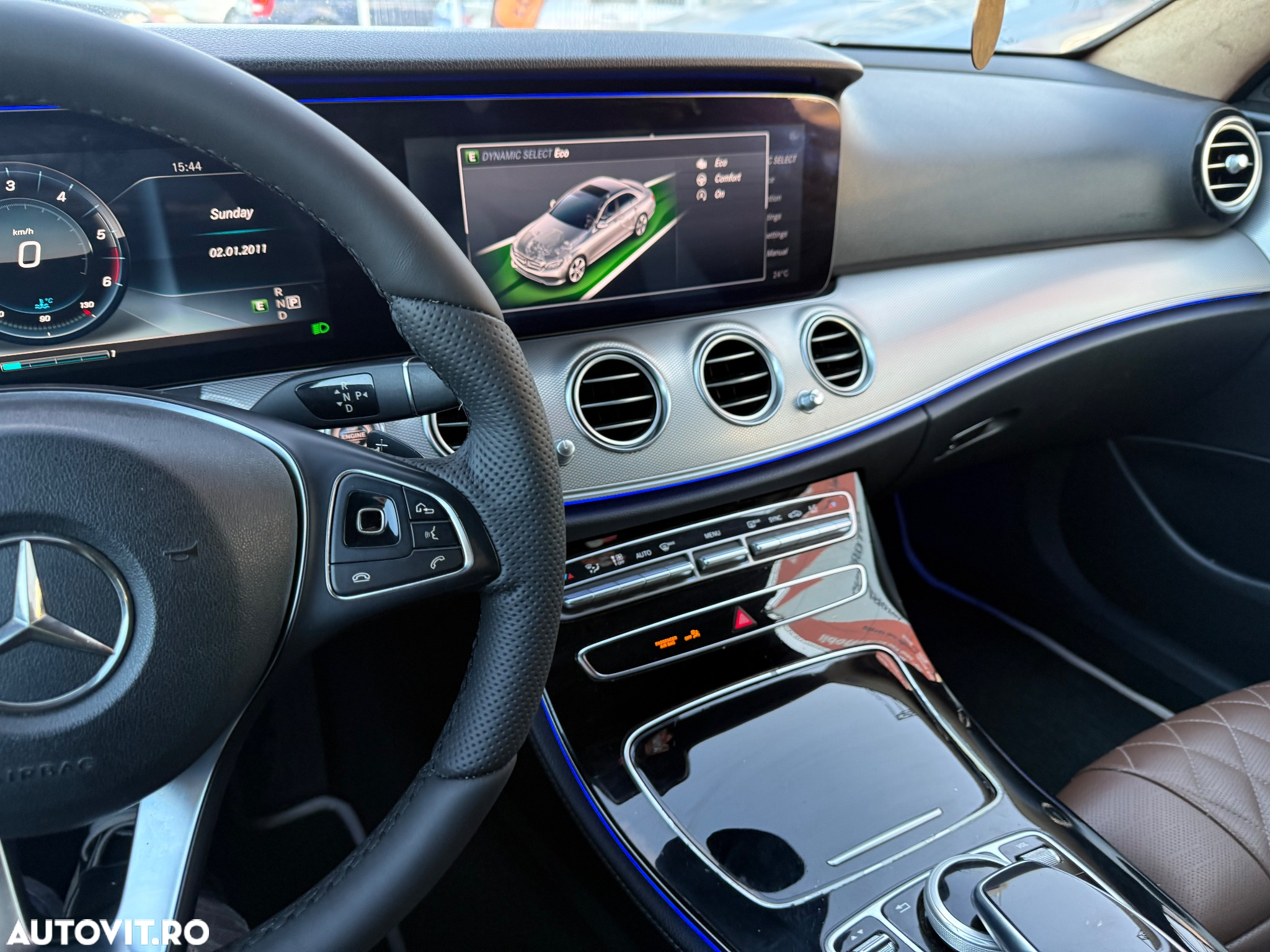 Mercedes-Benz E 220 d 9G-TRONIC AMG Line - 25