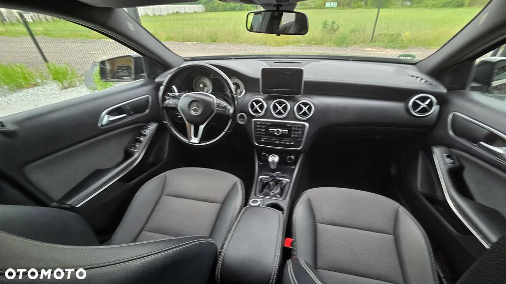 Mercedes-Benz Klasa A 180 (BlueEFFICIENCY) Style - 35