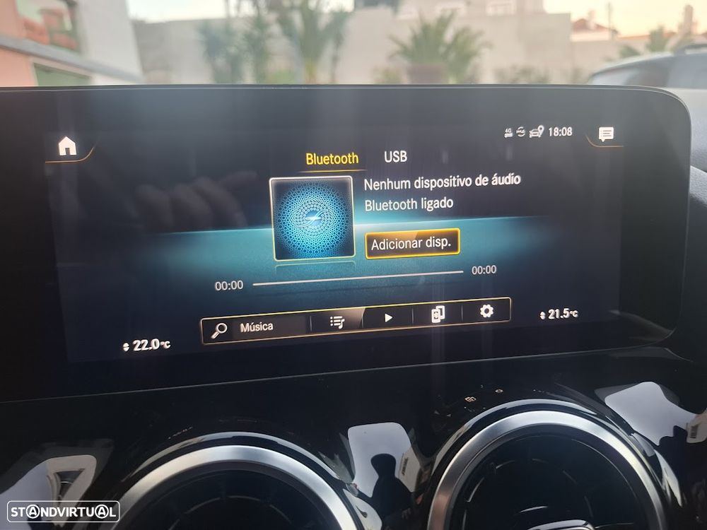 Mercedes-Benz GLA 250 e 8G-DCT AMG Line - 17