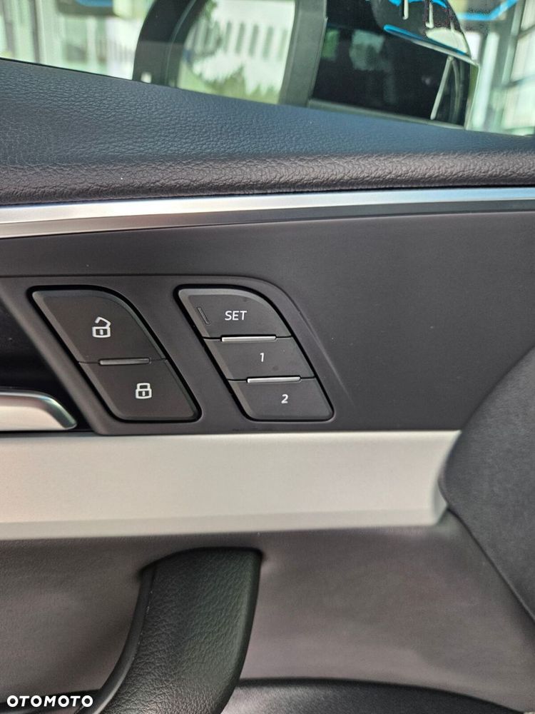 Audi A4 Avant - 10