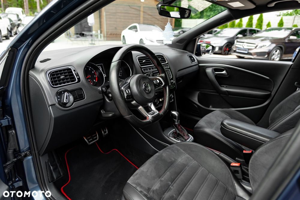 Volkswagen Polo 1.8 TSI (Blue Motion Technology) DSG GTI - 19