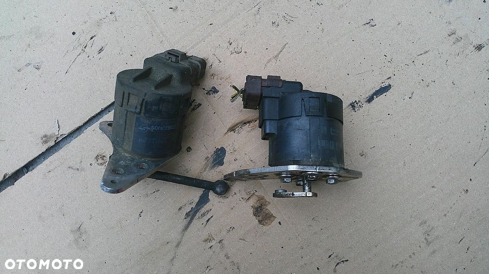 RANGE ROVER SPORT 3.6 V8 NASTAWNIK TURBOSPRĘŻARKI TURBINY 4146R113