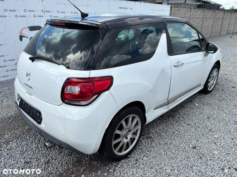 Citroën DS3 VTi 120 SoChic - 3