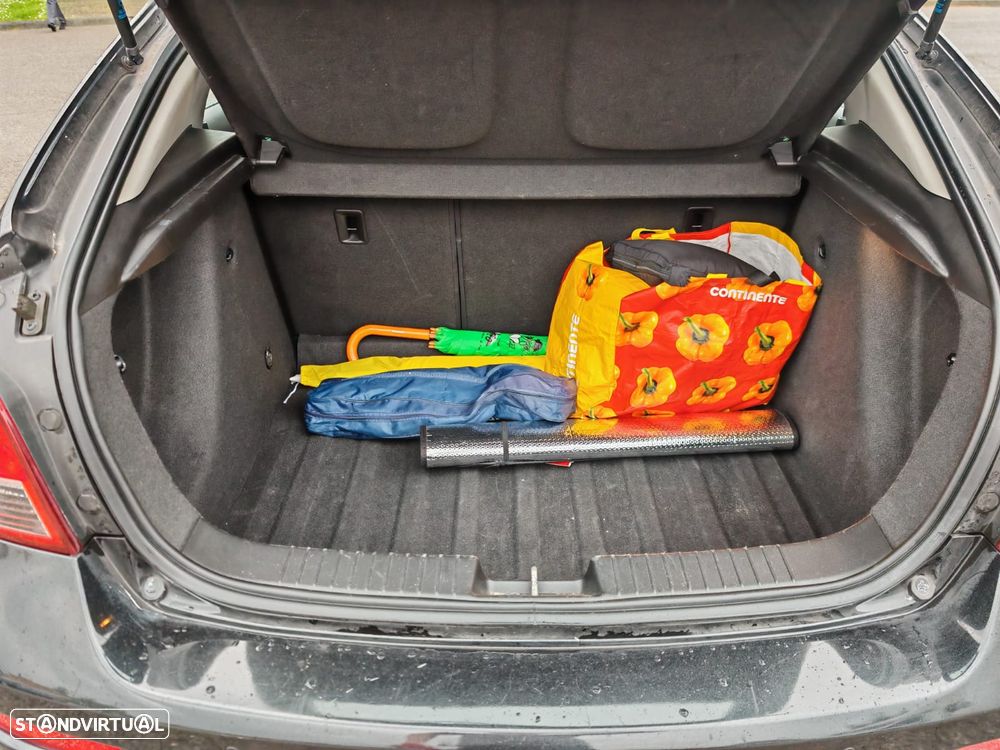 Chevrolet Cruze 1.6 LT - 6