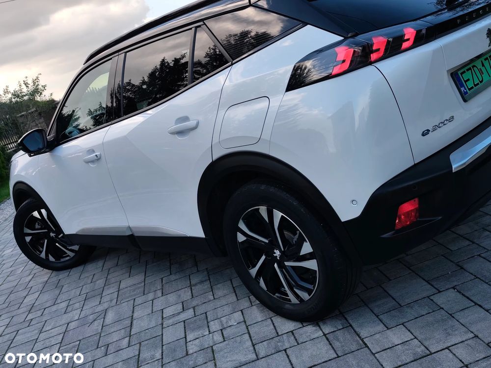 Peugeot 2008 - 6