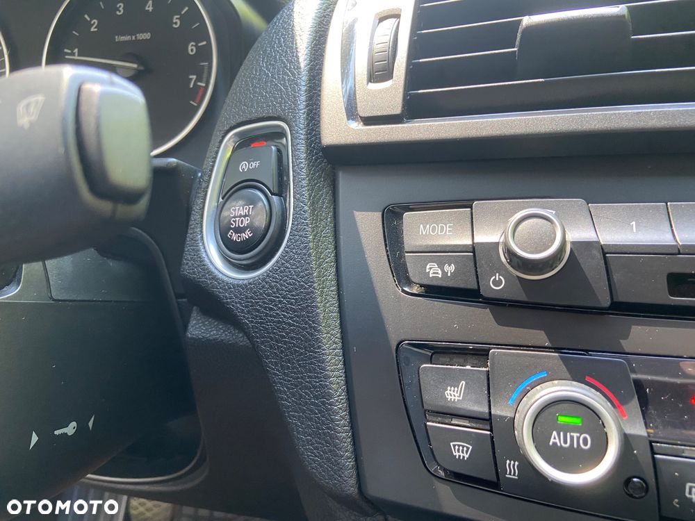 BMW Seria 1 114i - 25