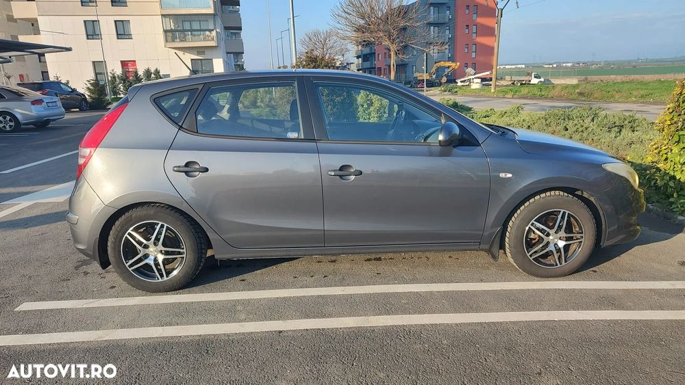 Hyundai i30 1.4 FL Classic - 11