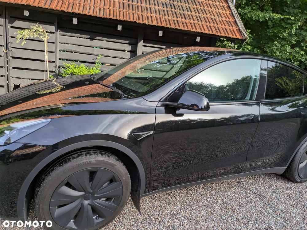 Tesla Model Y 2024 photo 3