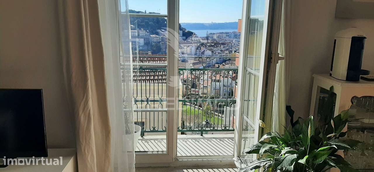 Apartamento T2 com 117 m2 e vista fabulosa, Graça,  Lisboa - Grande imagem: 3/40