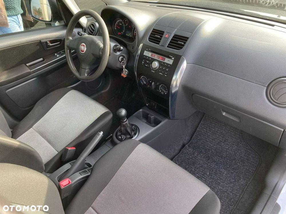 Fiat Sedici - 14