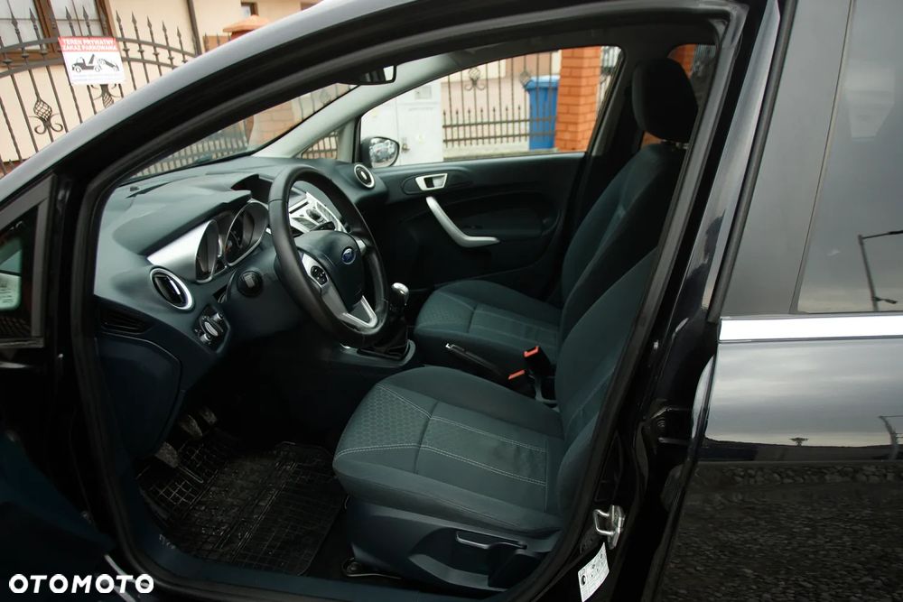 Ford Fiesta 1.25 Titanium X - 18