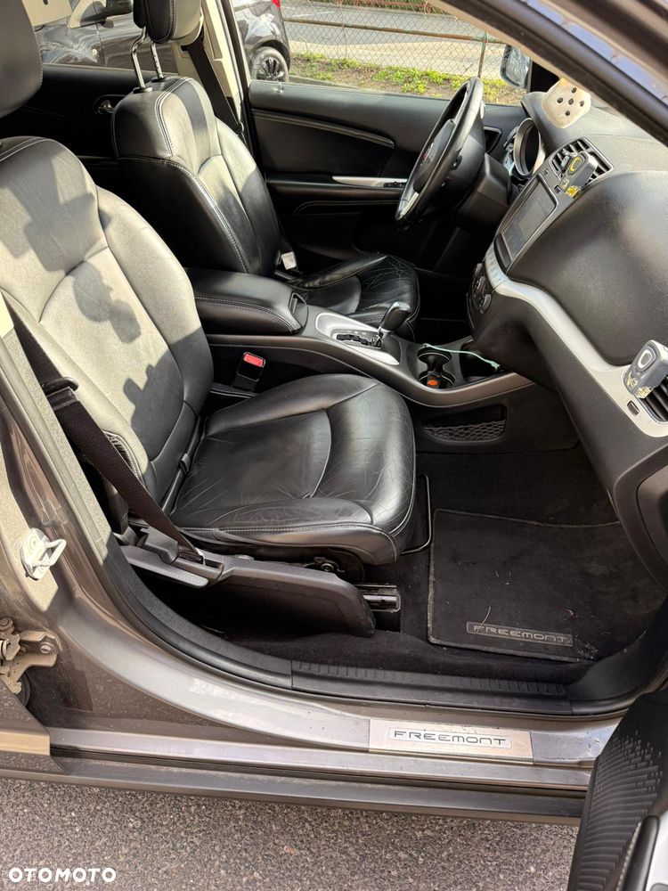 Fiat Freemont 2.0 Multijet Lounge AWD - 13